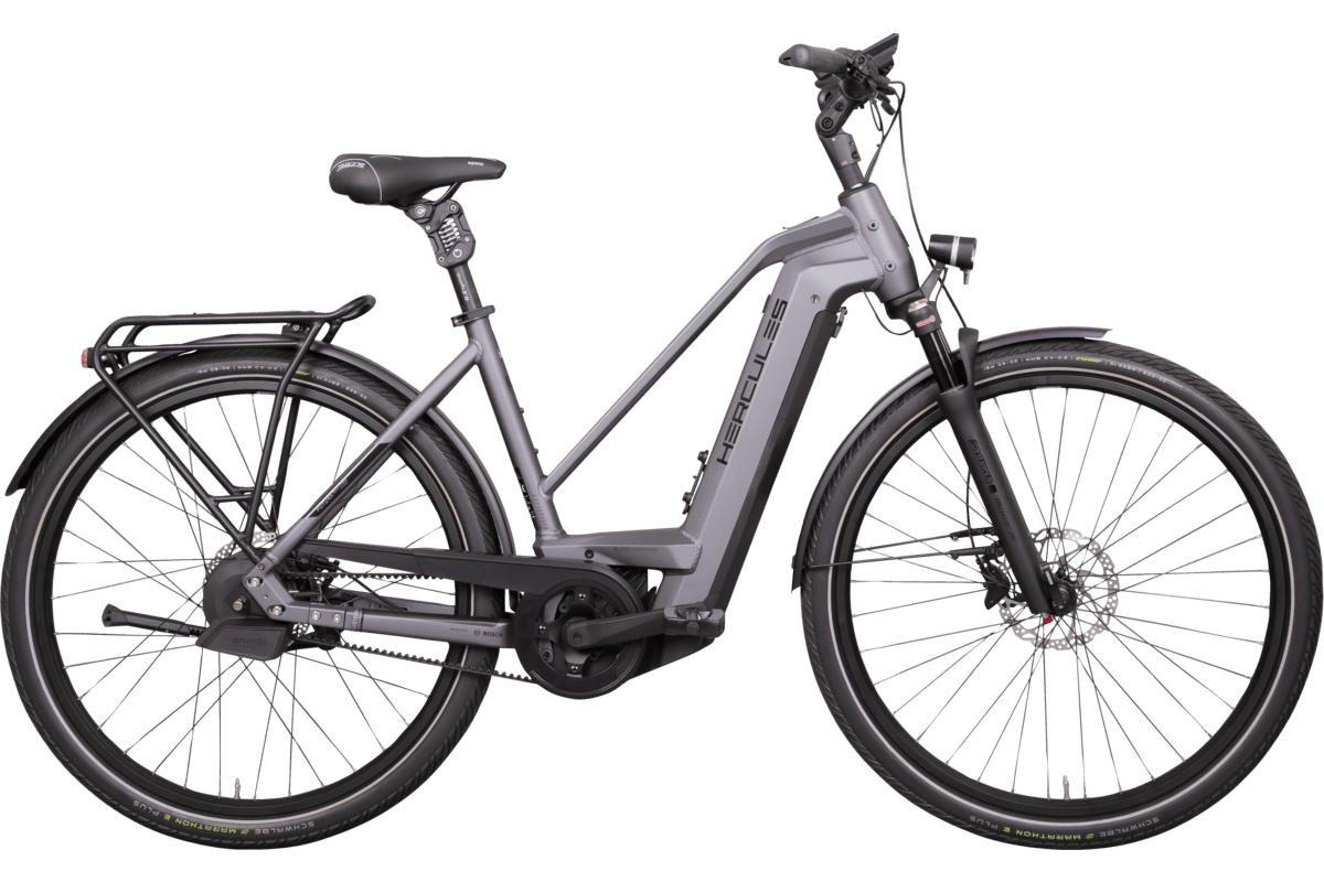 welchen fahrradhelm für 1 jährige Kinder-Fahrradhelm mit Beleuchtung | SPARKY Smart Helm, CPSC-zertifiziert Größe:Größe 61 - (180-195 cm) b3-mountain Rostiges Fahrrad stockbild. Image
